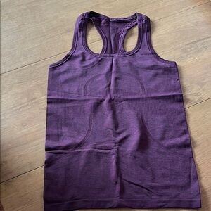 Lululemon, swiftly racerback tank, purple, size 4, excellent condition